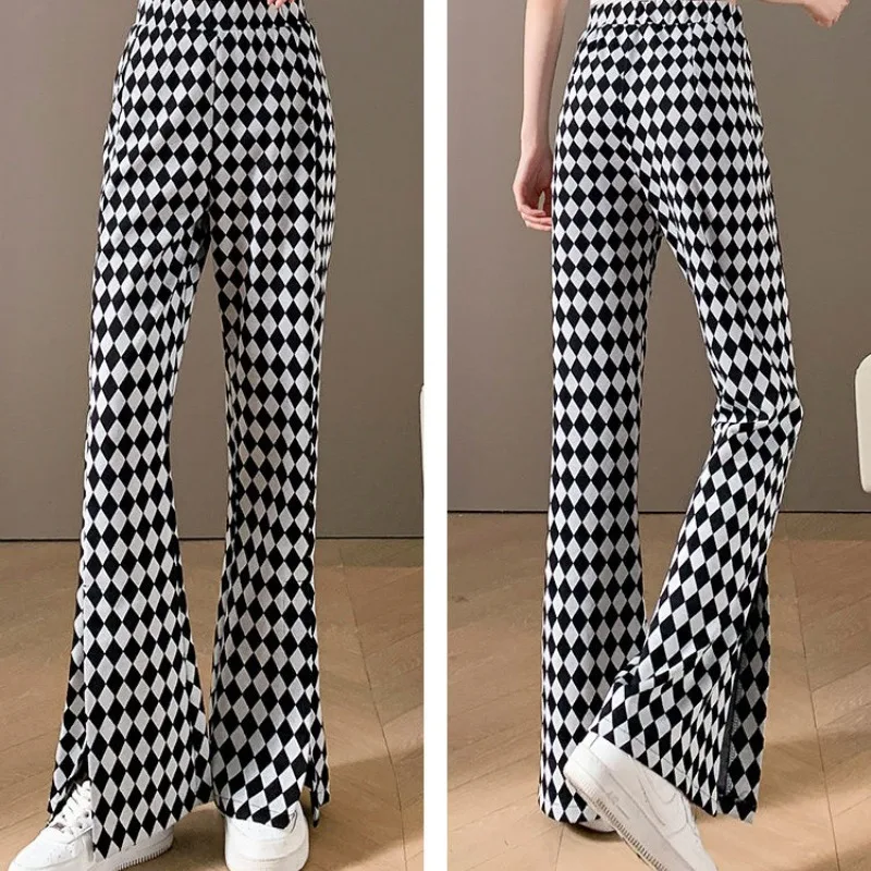 Рисунок 2 - Женские свободные шахматные Брюки-клеш