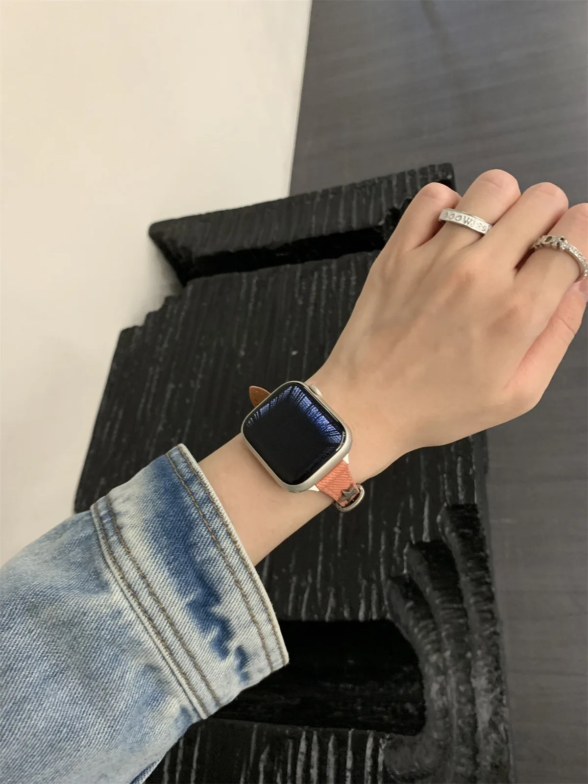 Bracelet de montre pour iWatch 42/44/45/46/49 mm 38/40/41 mm Bracelet de montre mode et loisirs pour montres série Ultra2 série 10/9/8/7/6/5/4/3/2/1_voghion.com