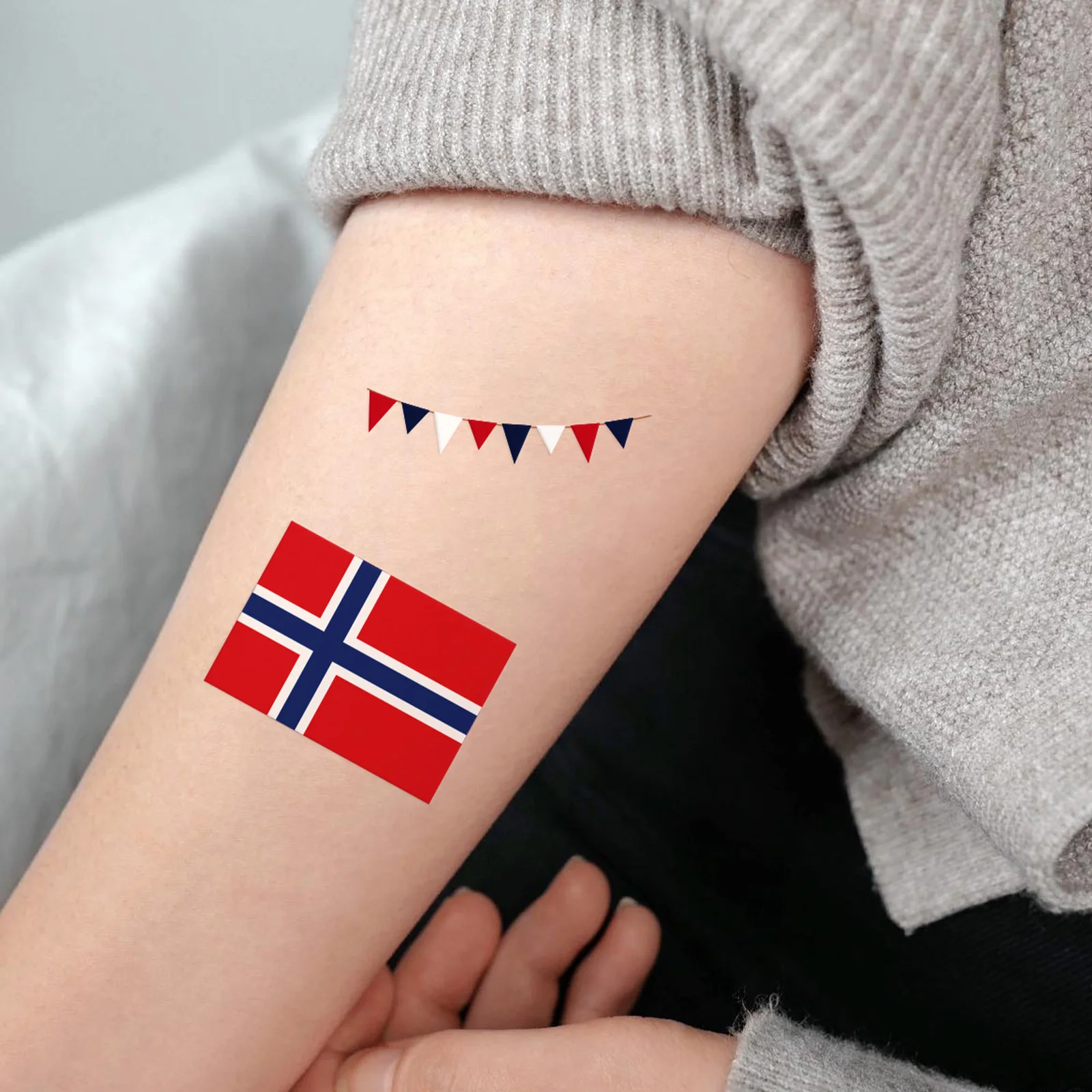 2pcs Norway Flag Design Temporary Tattoo Stickers Patriotic Party Fans Arm Tattoo Body Art for Women Men National Day Makeup