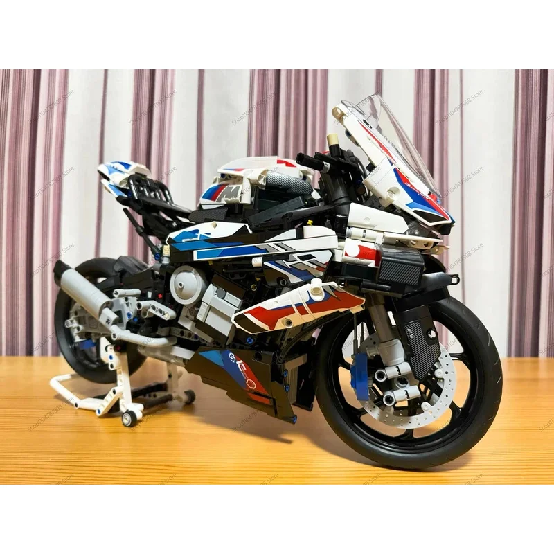 1920pcs 크리에이티브 시리즈 모델 BMW 오토바이, 소년을 위한 고난이도 교육용 빌딩 블록 장난감, 생일 선물 42130