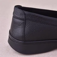 Soft Leather Casual Men's Shoes Breathable Lightweight Rubber Sole Business Loafers Comfortable Cowhide Footwear for Dad