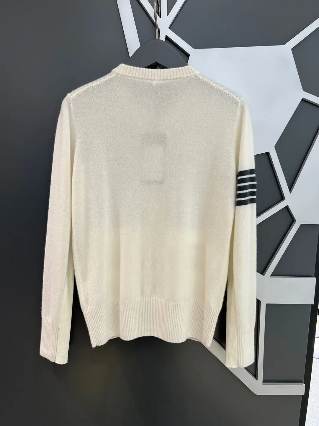 AMAZINGCRE Women's Golf Clothing Slim-fit Wool Casual Soft Warm Long-sleeved Knitted Sweater