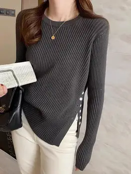 سترة نسائية موضة 2025 بلوفرات كاكي غير رسمية للخريف والشتاء سترة أنيقة بأزرار شوكة مقسمة سترة نسائية ضيقة متماسكة سترة ناعمة