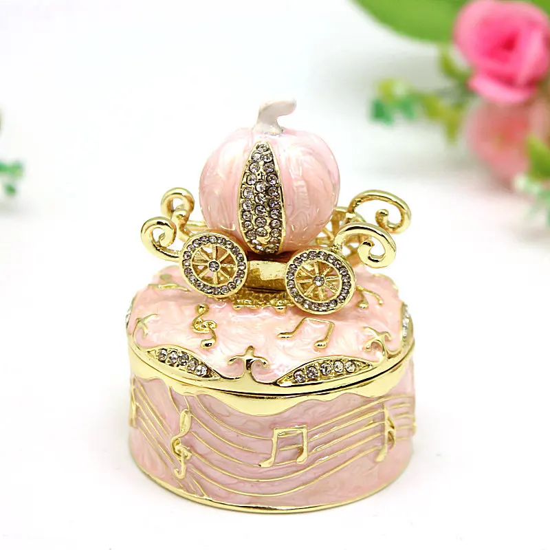 

1pcs European creative enamel color metal zinc alloy jewelry box Retro jewelry storage box wedding high-end flip jewelry box