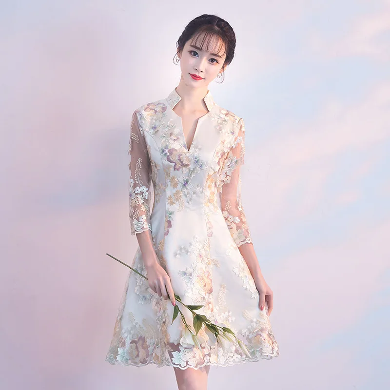 Novelty Lady Embroidery Flower Chinese Lace Dresses Elegant Mandarin Collar Qipao Short Skirt A-Line Wedding Party Gown