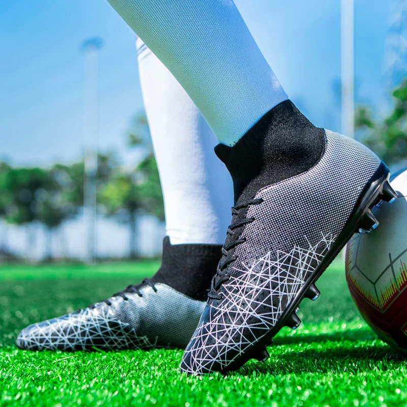 Рисунок 6 - Профессиональная футбольная обувь