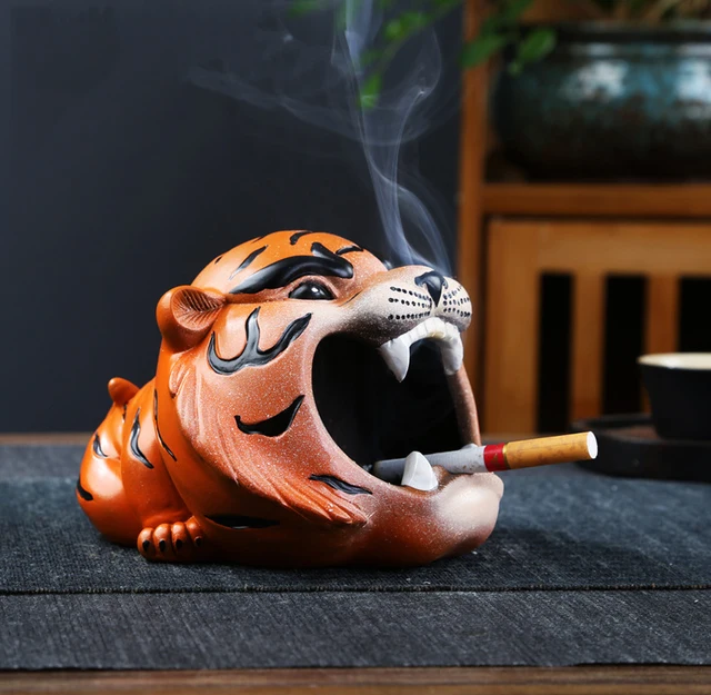 値下げ Ashtrays for Cigars Cute Ashtray Ceramic Desktop Ashtray Portable
