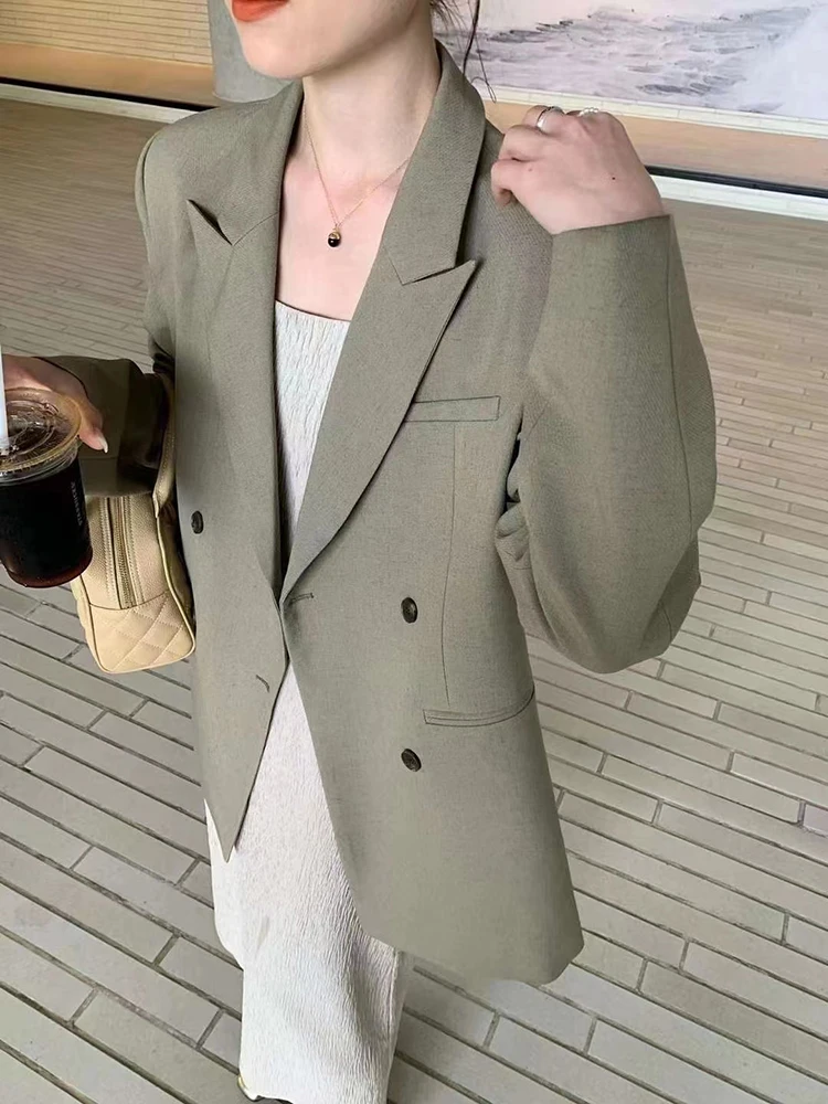 Рисунок 3 - Пиджак LANMREM женский с присборенной талией