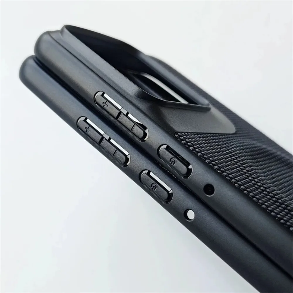 Premium Nylon Woven Leather Magnetic Case with MagSafe Protection Cover