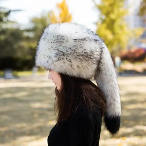 

Round Flat Top Imitation Fox Fur Hat Thickened