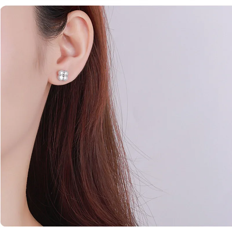 Pass Diamond Test Moissanite 4 Leaf Grass Bracelet Necklace Stud Earrings 925 Sterling Silver Luxury GRA Jewelry Set