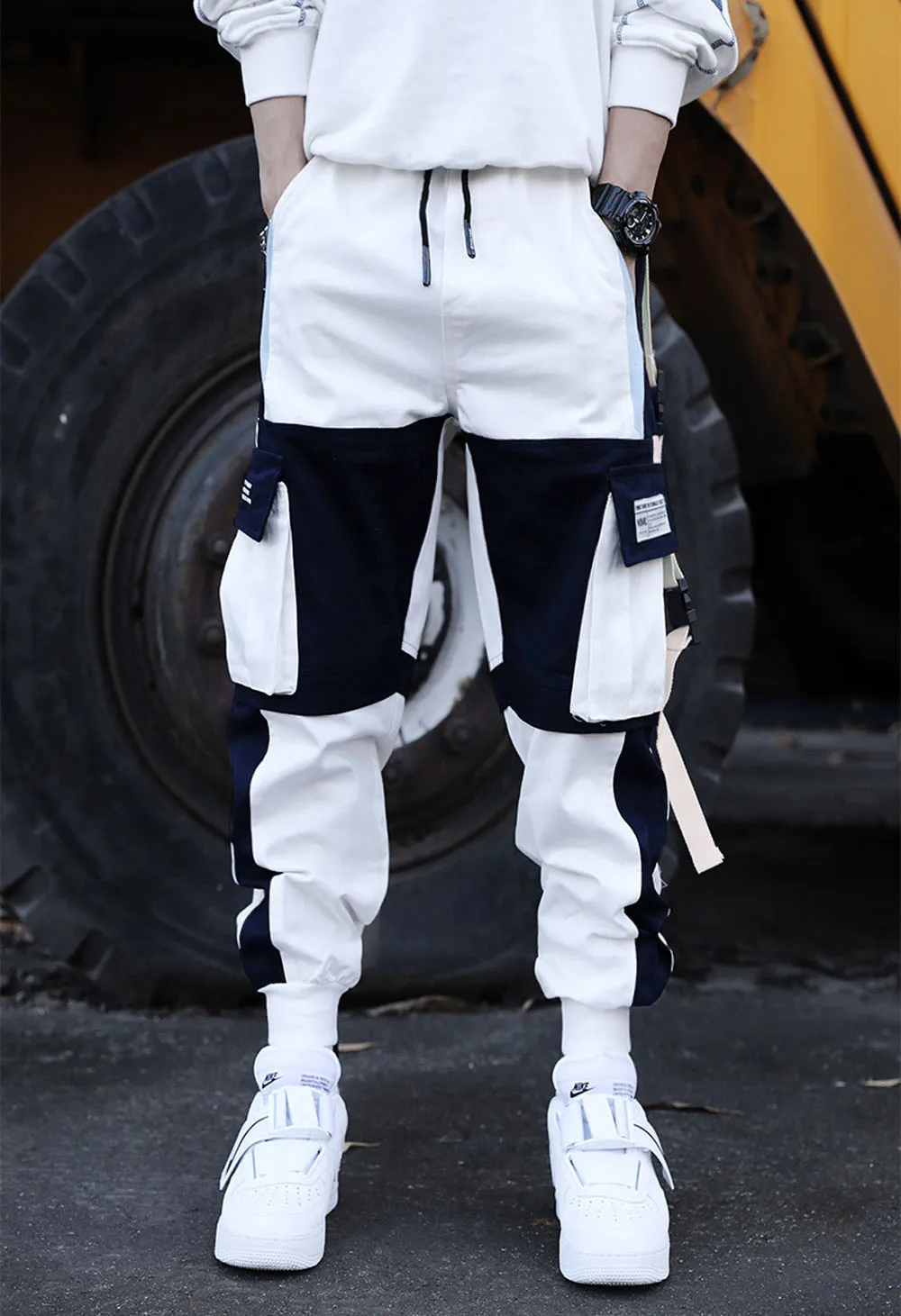 Description Picture 3 of itemNew Streetwear Men's Multi Pockets Cargo Harem Pants Hip Hop Casual Male Track Pants Joggers Trousers Fashion Harajuku Men Pants