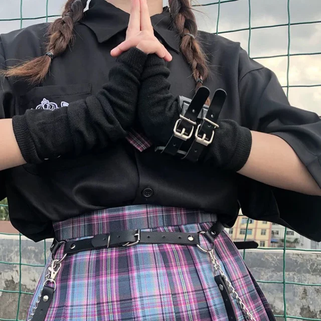 Gants chauds d'hiver à manches longues pour hommes et femmes, mitaines de coude tricotées Hip-Hop à rayures sans doigts, bras chauffant élastique pour l'extérieur 6 Gants chauds d'hiver à manches longues pour hommes et femmes, mitaines de coude tricotées Hip-Hop à rayures sans doigts, bras chauffant élastique pour l'extérieur 6