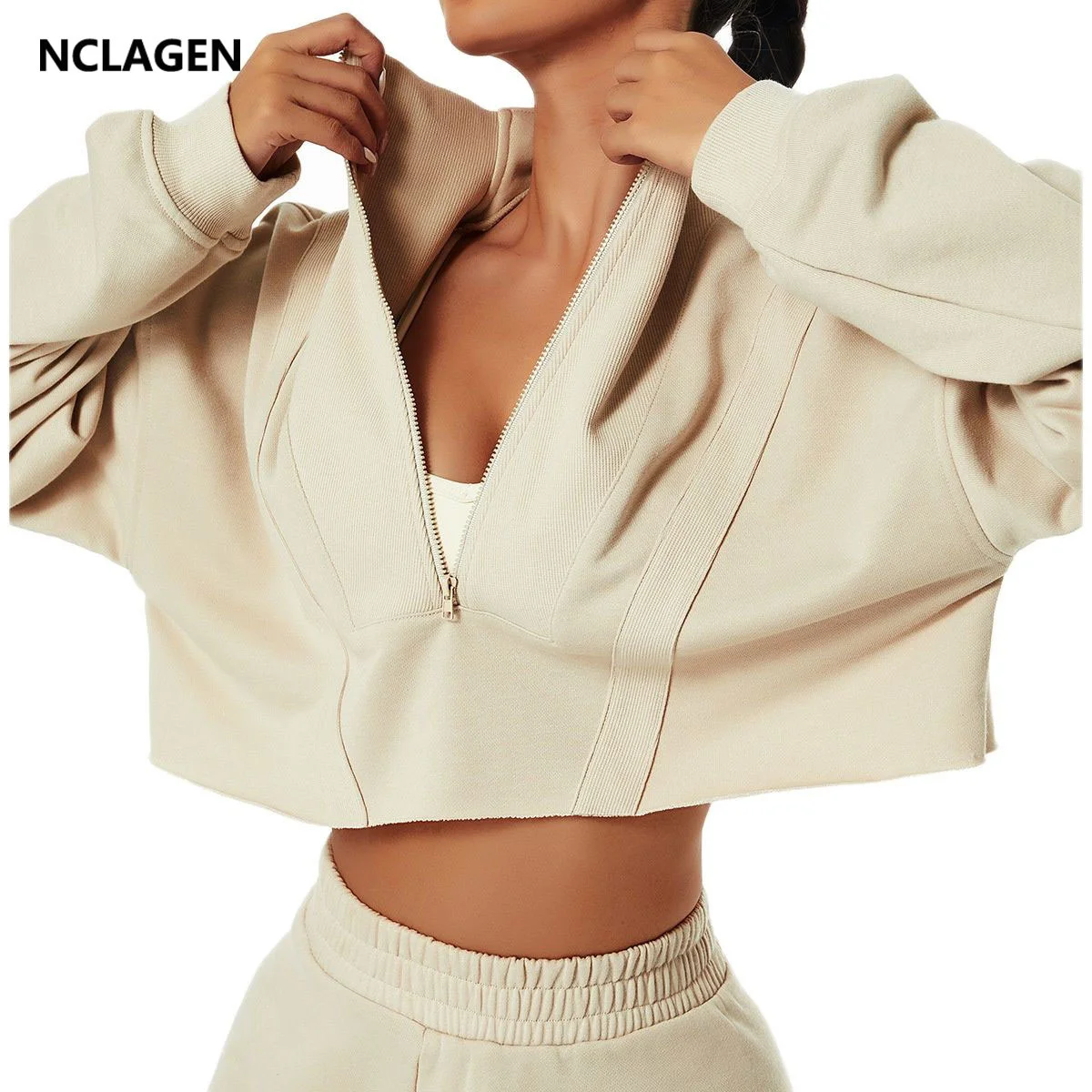 

NCLAGEN Long Sleeve Women Loose Sports Sweater Fashion Stand Collar Zipper Crop Top Gym Training Casual Outdoor Running Blouse