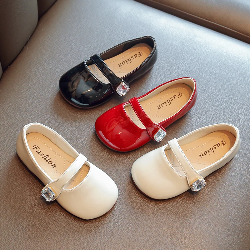 Girl Shoe Fashion Flats for Children Small Leather Shoe Red Soft Casual Shoes Boys Girls Fashion Rhinestone Candy Color Loafers