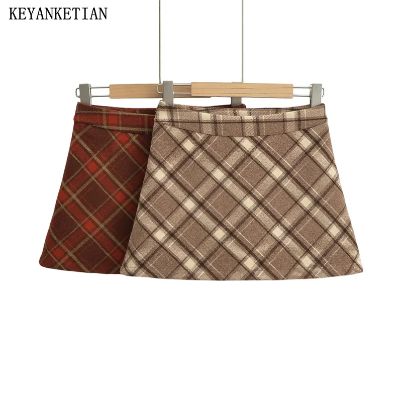 

KEYANKETIAN 2024 New Launch Women's Woolen Argyle Plaid Skirt Spring British Style Side Zipper High-Waisted A-Line Mini Skort