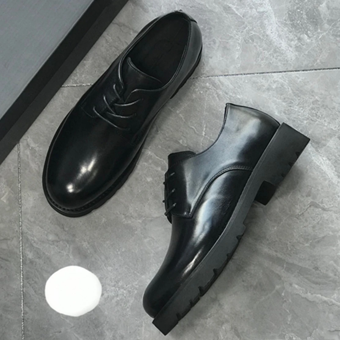 

Elmsk British Fashion Men's Business Genuine Leather Shoes Man New Retro Comfortable Breathable Casual Men's Shoes