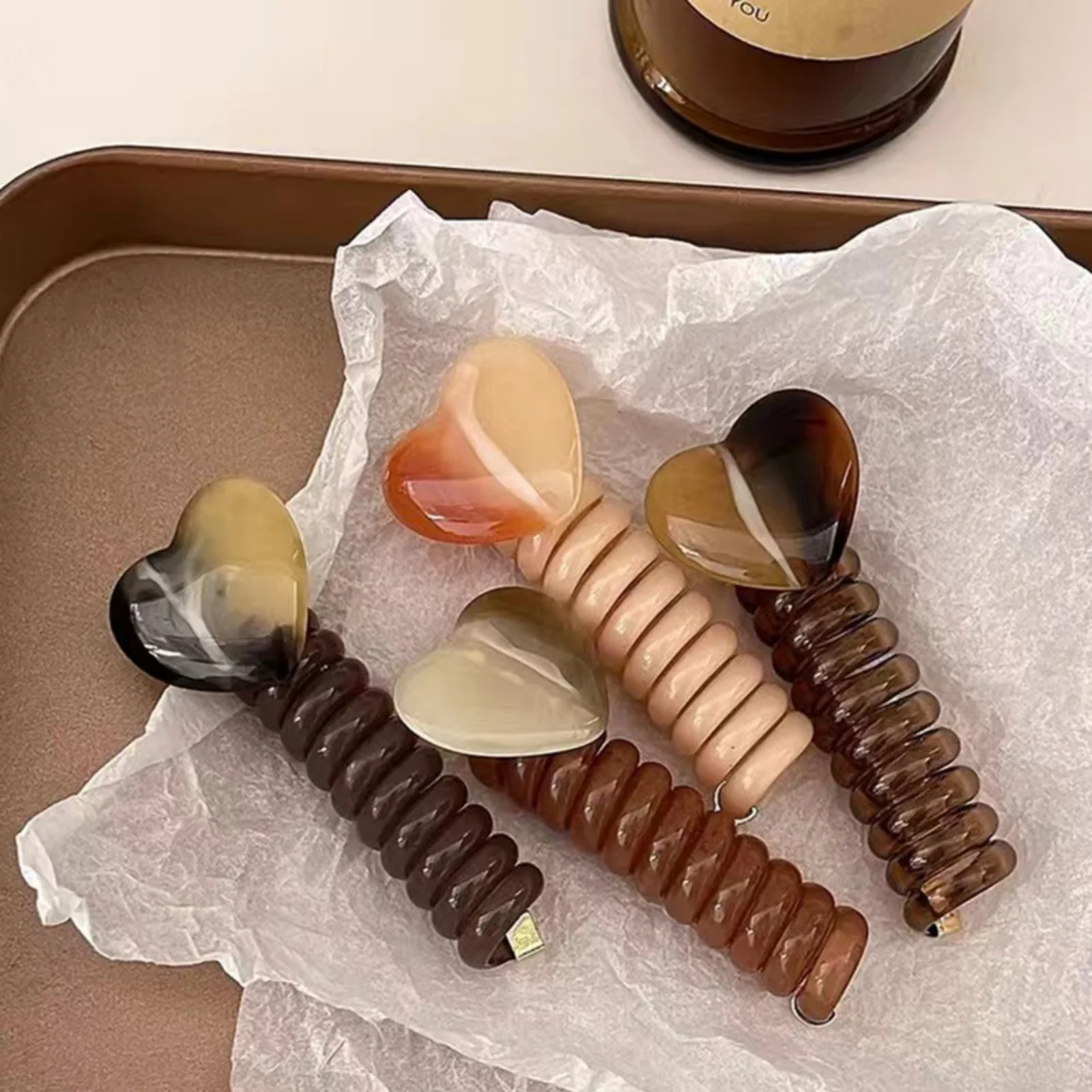 1PC Women's Heart - Shaped Spiral Hair Claw, Elastic Hair Coil, Stylish Hair Accessory for Ponytails, Daily & Party Looks