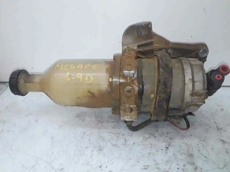 7700816819 steering pump compatible with: Renault Clio Ii Phase I * (used) | Автомобили и мотоциклы