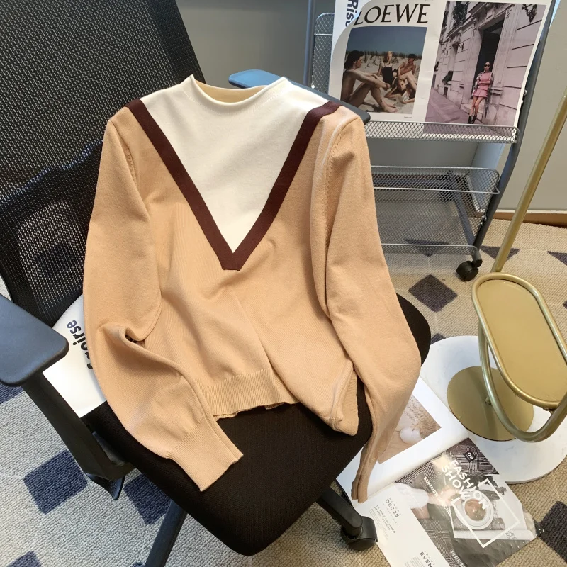 

Vintage Wool Colour Blocking Half High Neck Knitted Fashion Loose And Thin Long Sleeve Bottoming Jumper Women