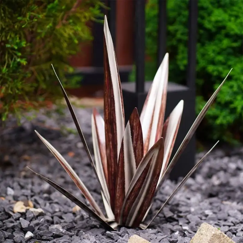 94PC Metal Agave Garden Decorations Large Tequila Sculpture for Outdoor Yard Stake