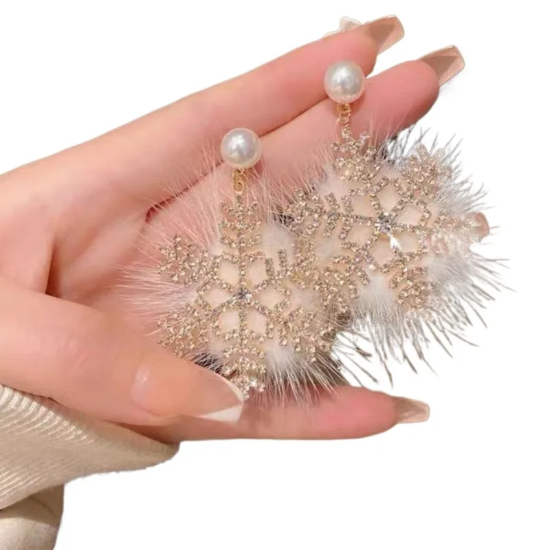 Sparkling Snowflake Pendant Earrings, Elegant Winter Pearls, Women's Fashion Jewelry, Christmas Plush Creativity Versatile