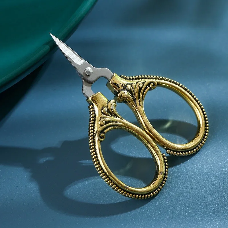 Sewing Scissors 1Pc Mini Stainless Steel Retro Pocket Thread Cutter Embroidery