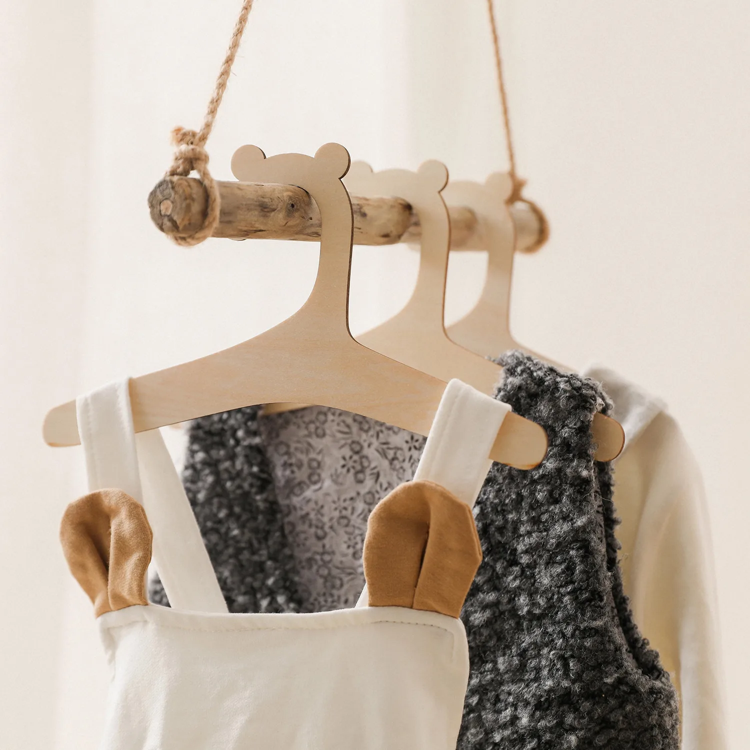

5/10 Cute Wooden Baby Hangers,Towel Coat Pants Hangers,Children's Clothing Decoration,Furniture And Clothing Storage