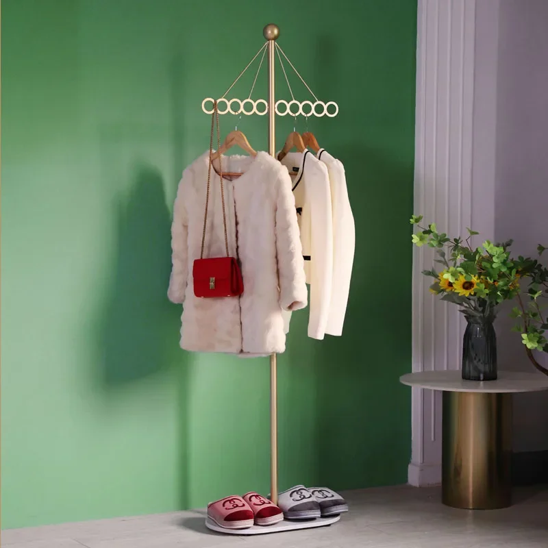 

Portable Standing Clothes Rack Balcony Place Saving Coat Hallway Clothes Stand Entrance Modern Arara De Roupa Nordic Furniture