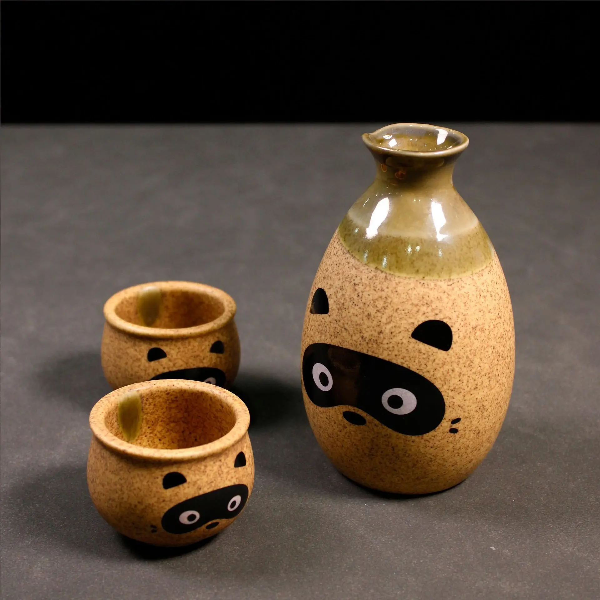 Japanese Sake Pot Kit Hand Painted Civet Cat Shochu Cup Set Retro Wine Ceramic Two Cups Barware for Gift Bar Sets Accessories ceramic sake set