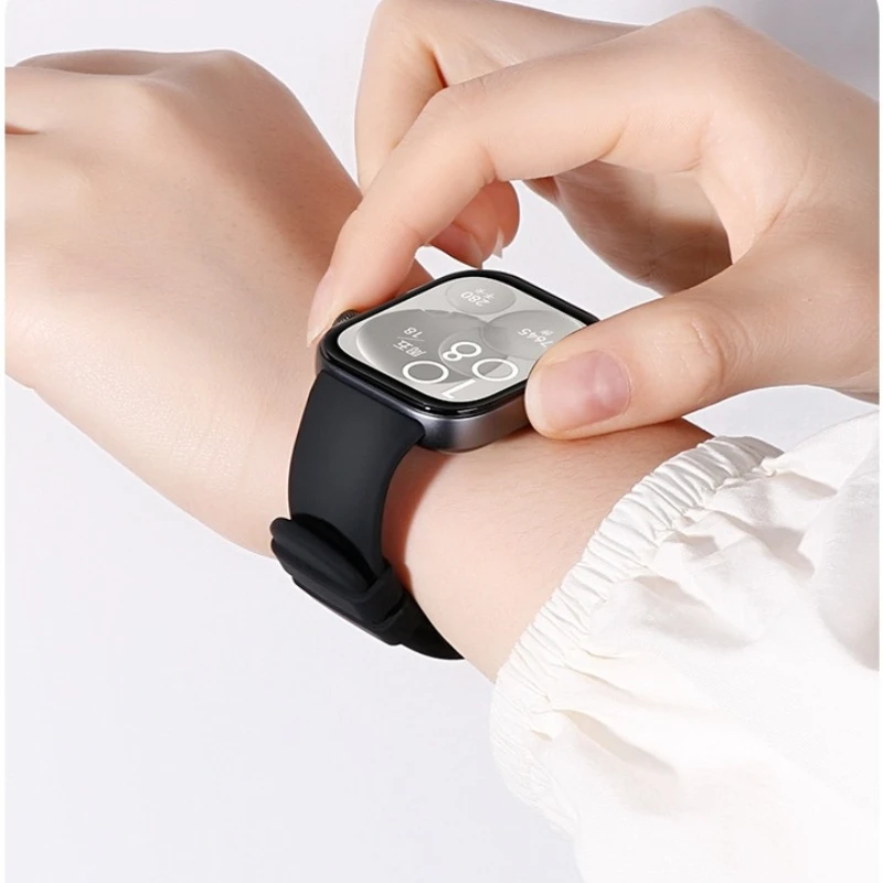 Elegant Silicone Strap with Sparkling Diamond Case - Fashion Sports Bracelet & Protective Cover