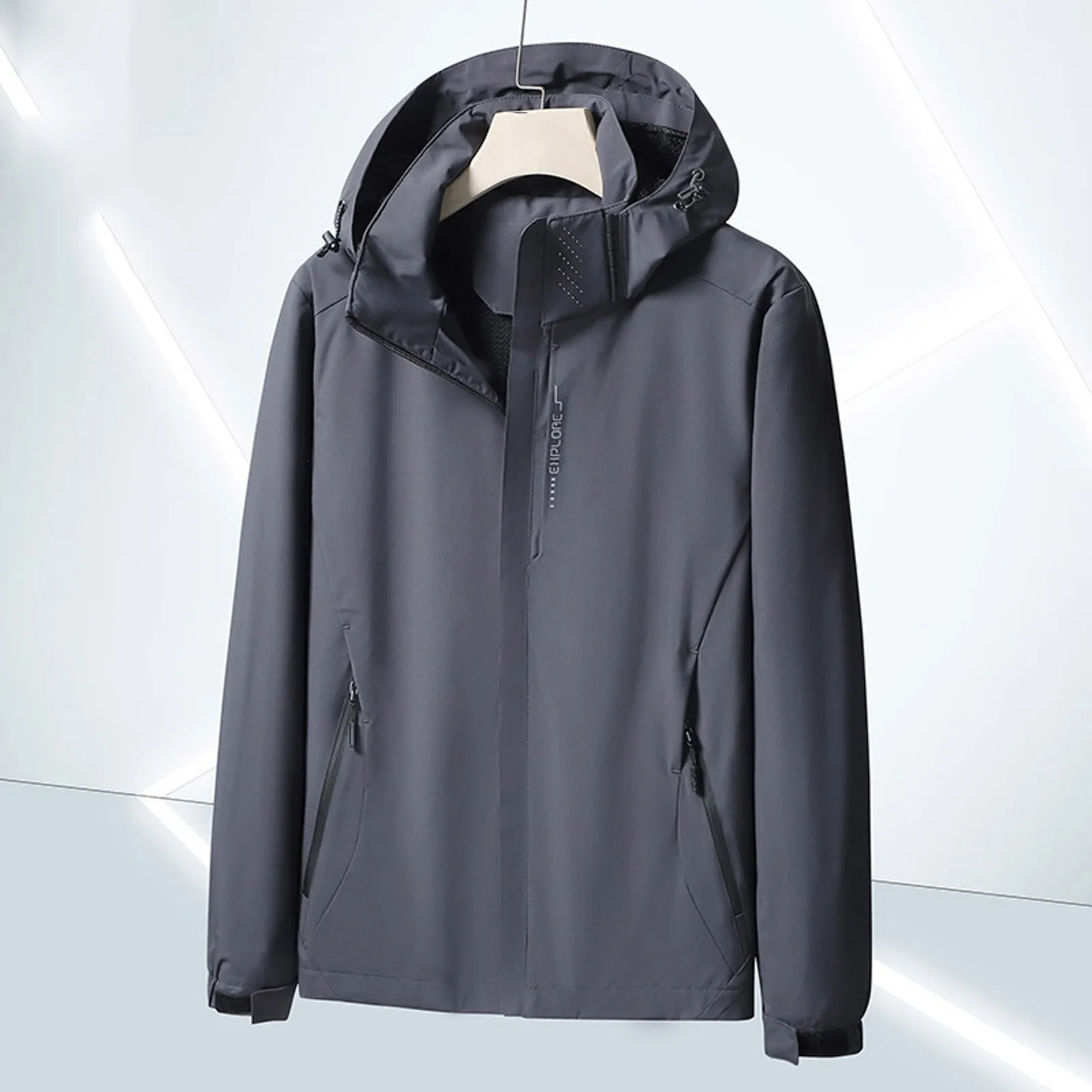 Mens Autumn And Winter Outdoor Thin Mountaineering Clothing Fishing Jacket Takeaway Single Storm Jacket Travel Jacket for Men