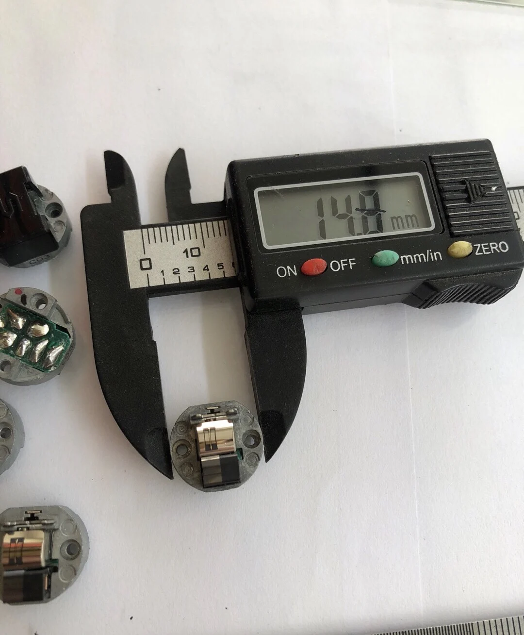 1pcnewrotaryheadwitherasingfortaperecordercassettedeckaudio