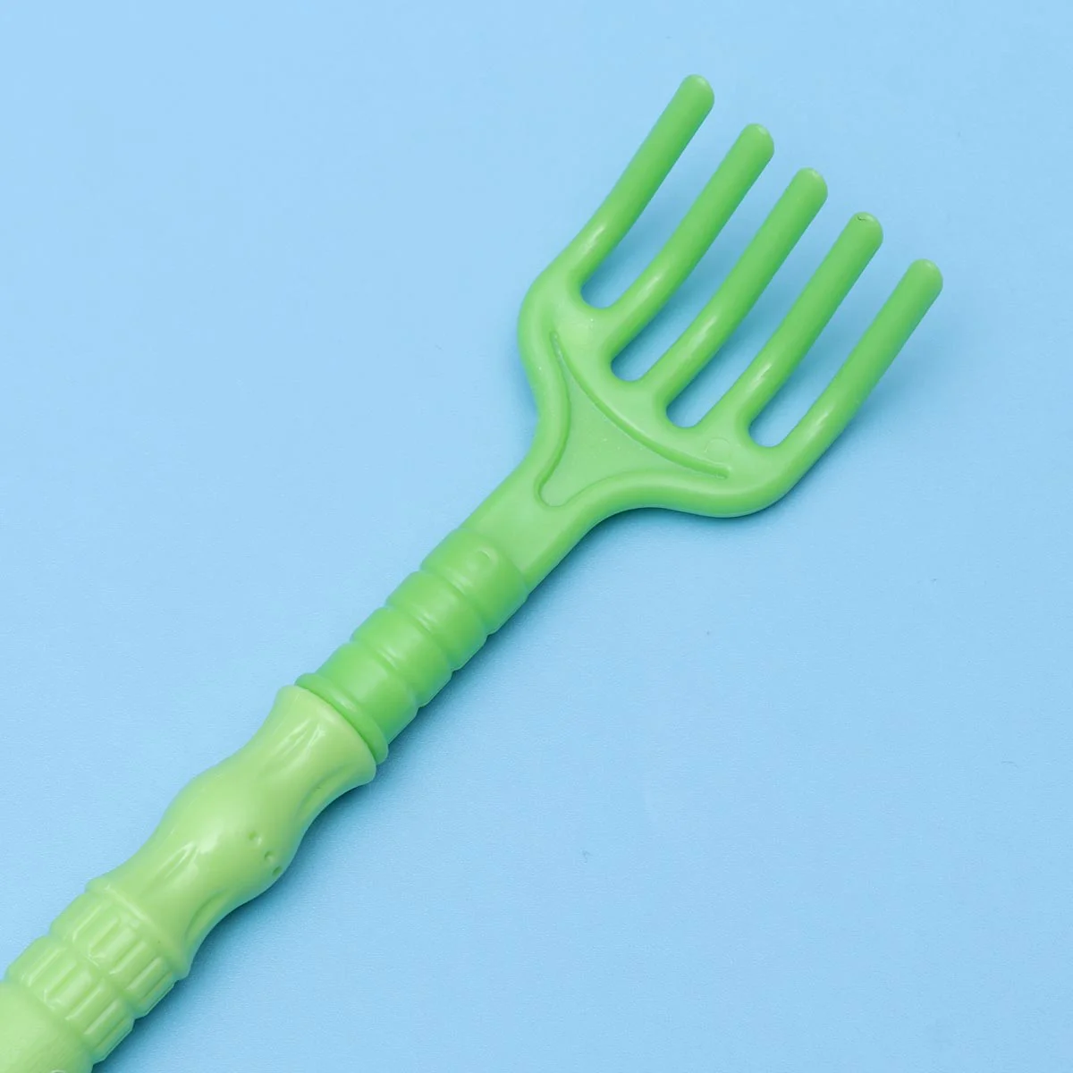 Long Handle Shoehorns Durable Shoe Horn Massage Claw Hollow Shoe Horn Tool Ergonomic Design Massage Relaxation Accessories