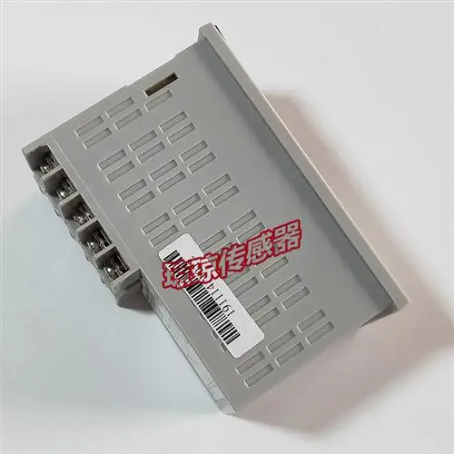 

New Original thermostat E5EWL-R1TC E5EWL-Q1TC E5EWL-R1P E5EWL-Q1P E5CSL-RTC