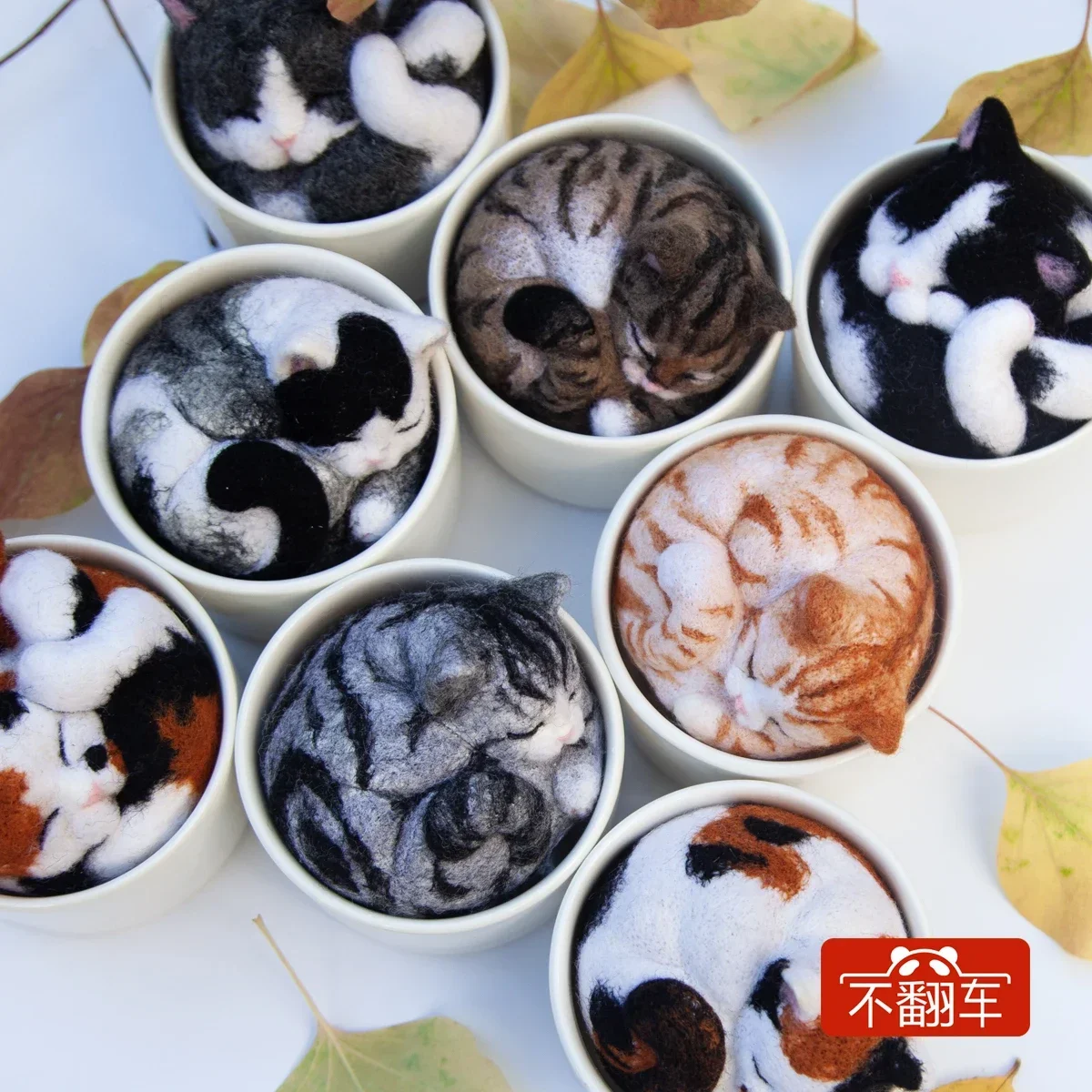 Animals DIY Needle Felting Set with Foam Mat for Handcraft Project Beginners Needle Felting Supplies Kits with Tools Kit