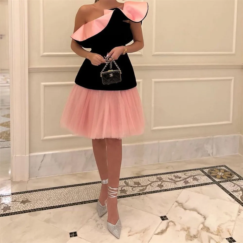 

Black Pink Saudi Arabic Evening Dresses One Shoulder Women Formal Party Gowns Knee Length Occasion Event Wear