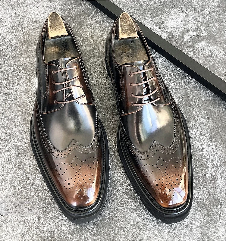 

Spring and Autumn New Men's Business Dress Shoes Genuine Leather Thick Sole Square Head Block Carved Derby Shoes
