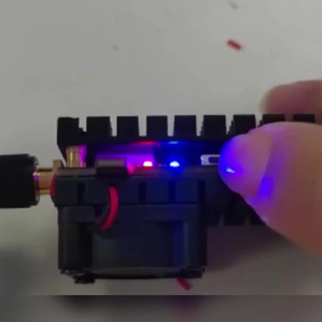 émetteur Vidéo FPV 5.8 GHz Émetteur Vidéo Aboiled 5,8 GHz 2W FPV – 48 Canaux, Longue Portée >20 Km, Pour Drones à Voilure Fixe, Alimentation 6-36V