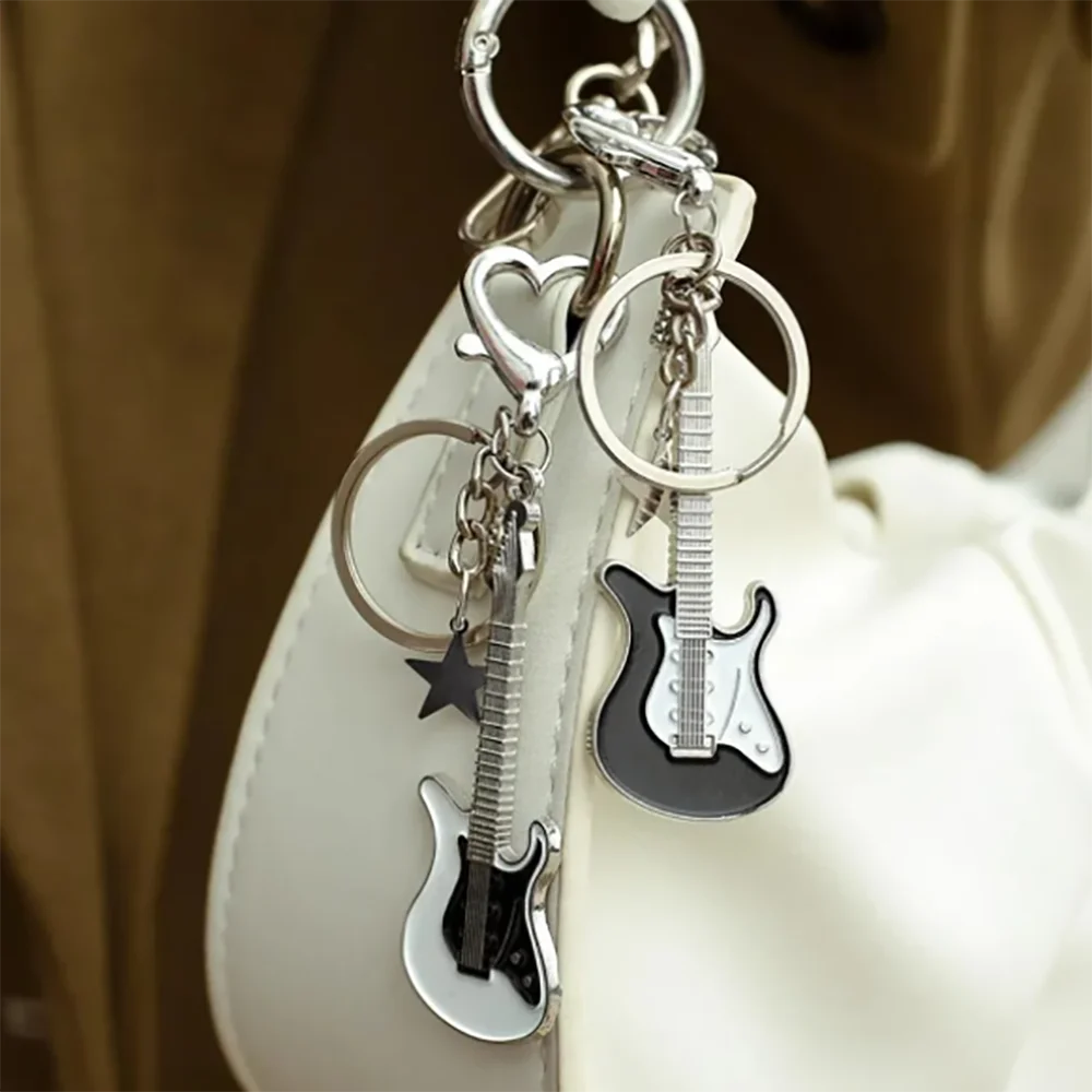 Y2k Guitar Love Heart Key Chain for Men Women Star Sweet Keychain Cool Trendy Fashion Pendant Rock Punk Vintage Accessories Gift