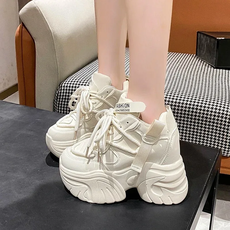Scarpe da ginnastica in tela senza lacci