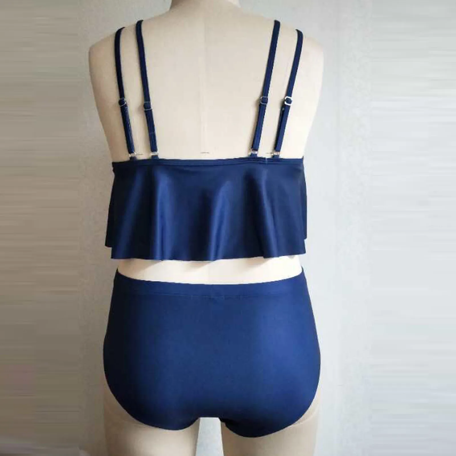 Рисунок 4 - Женский купальник с принтом американского