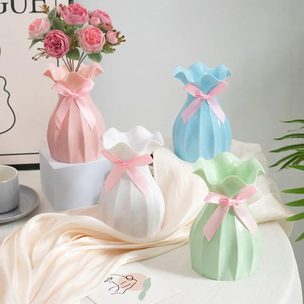 

Plastic Vase With Pink Bow Solid Color Modern Wavy Opening Table Top Plant Vase Home Decoration