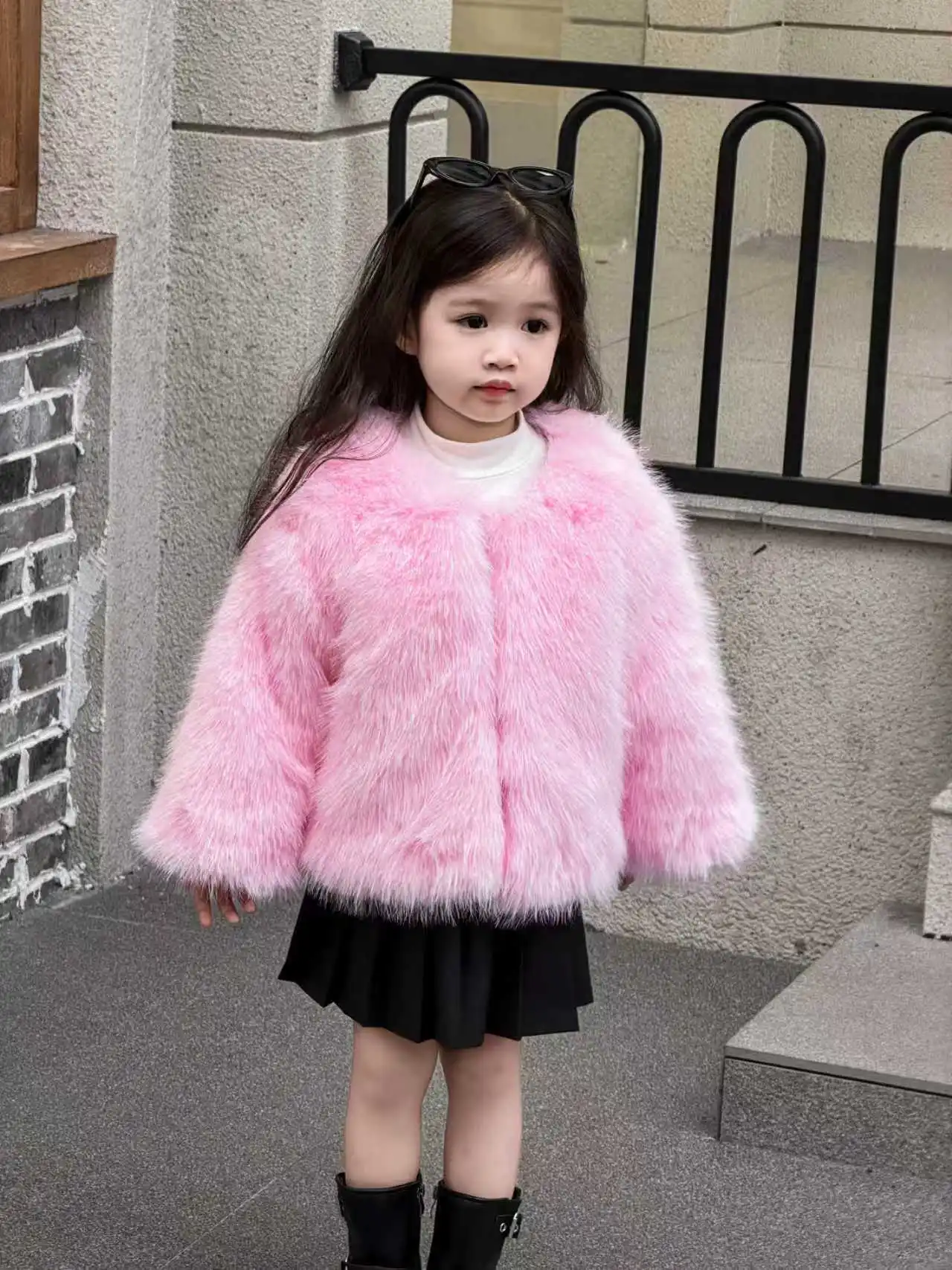 Raise Young girls coat fabric close-up