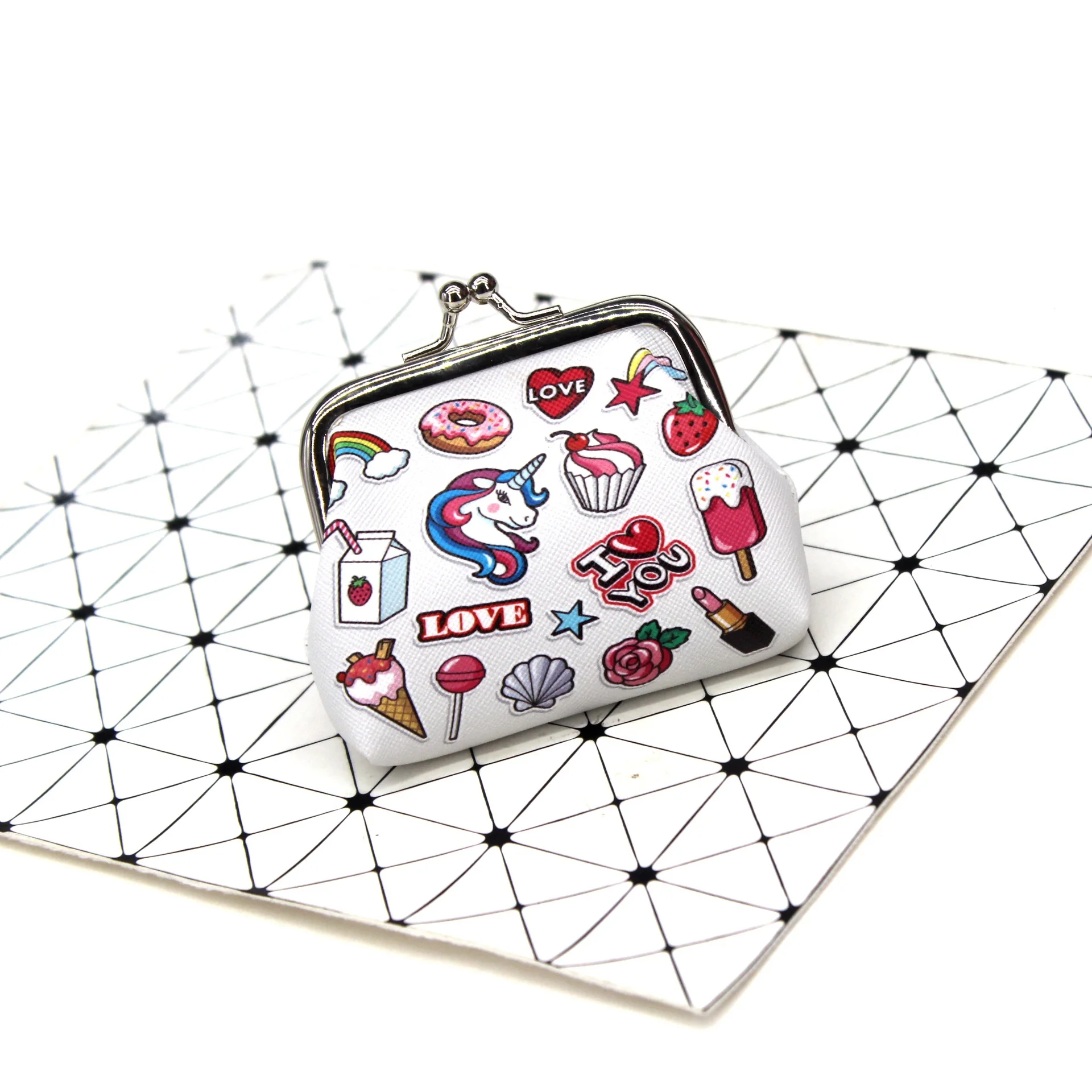 Рисунок 3 - Карманный Кошелек из искусственной кожи с пряжкой