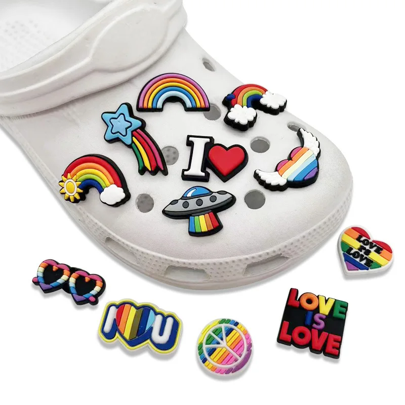 

Single Sale 1pcs Rainbow Colored Series Cartoon Cute Croc Shoe Buckle Decoration Wholesale Novelty Cute Shoes Charms Accessories