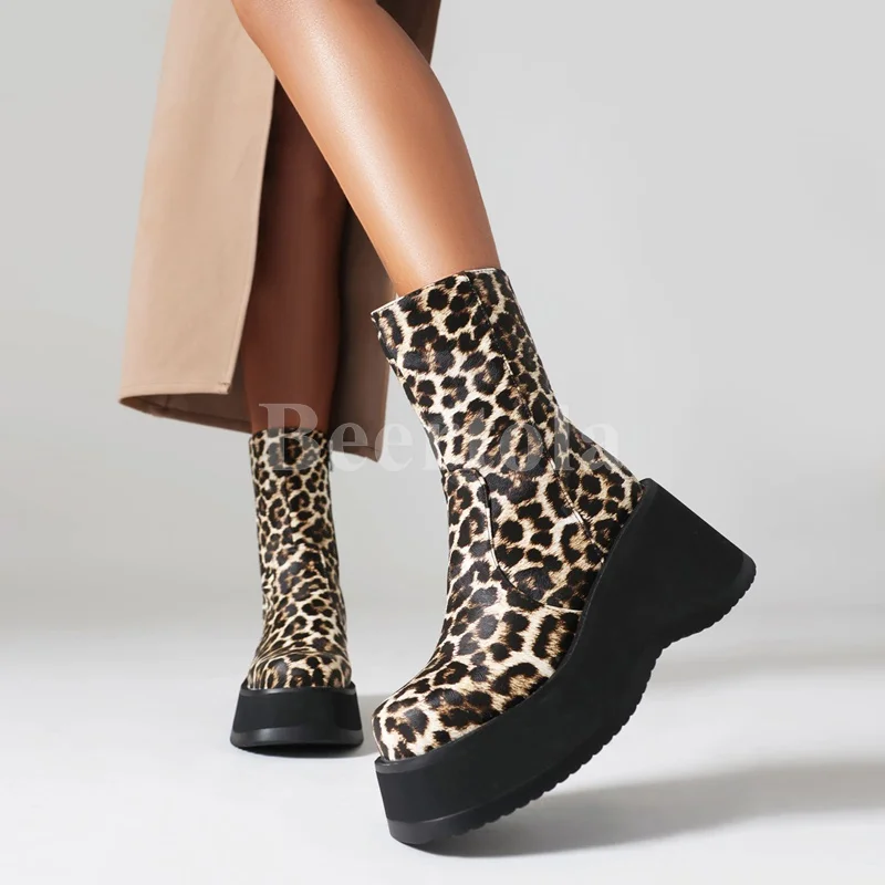 

Leopard Print Platform Wedge Boots Woman Sexy Round Toe Side Zipper High Heels Ankle Boots Autumn Winter Catwalk Shoes Big Size