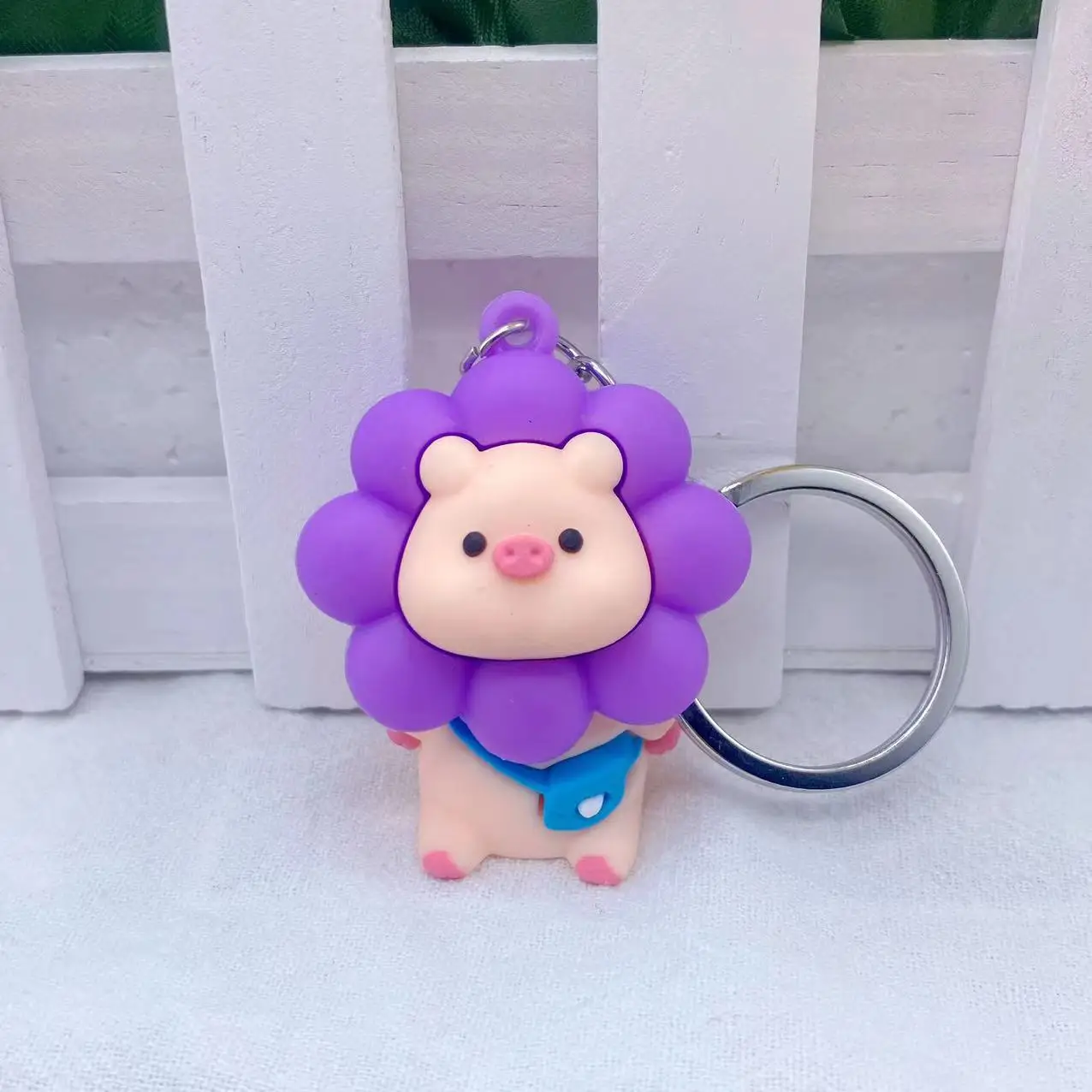Cartoon Sunflower Pig Keychain PVC Cute Animal Car Keyrings