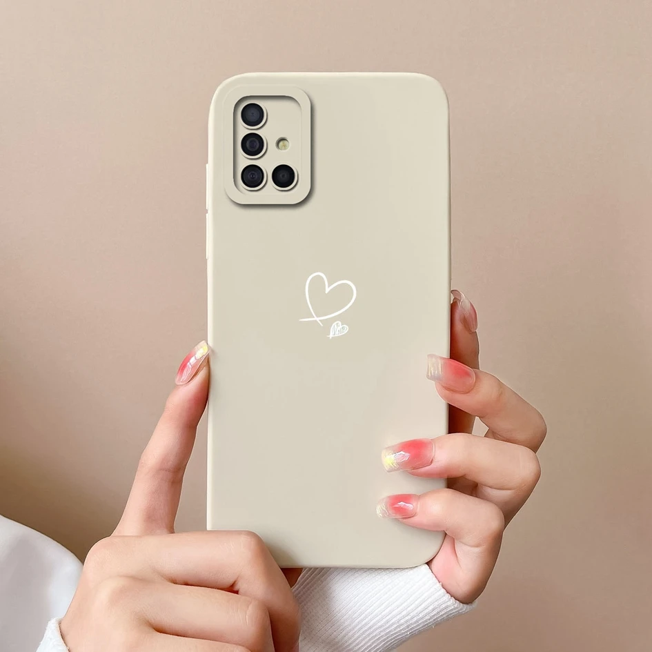 Fashion Love Heart Liquid Silicone Matte Back Cover with Screen Protector