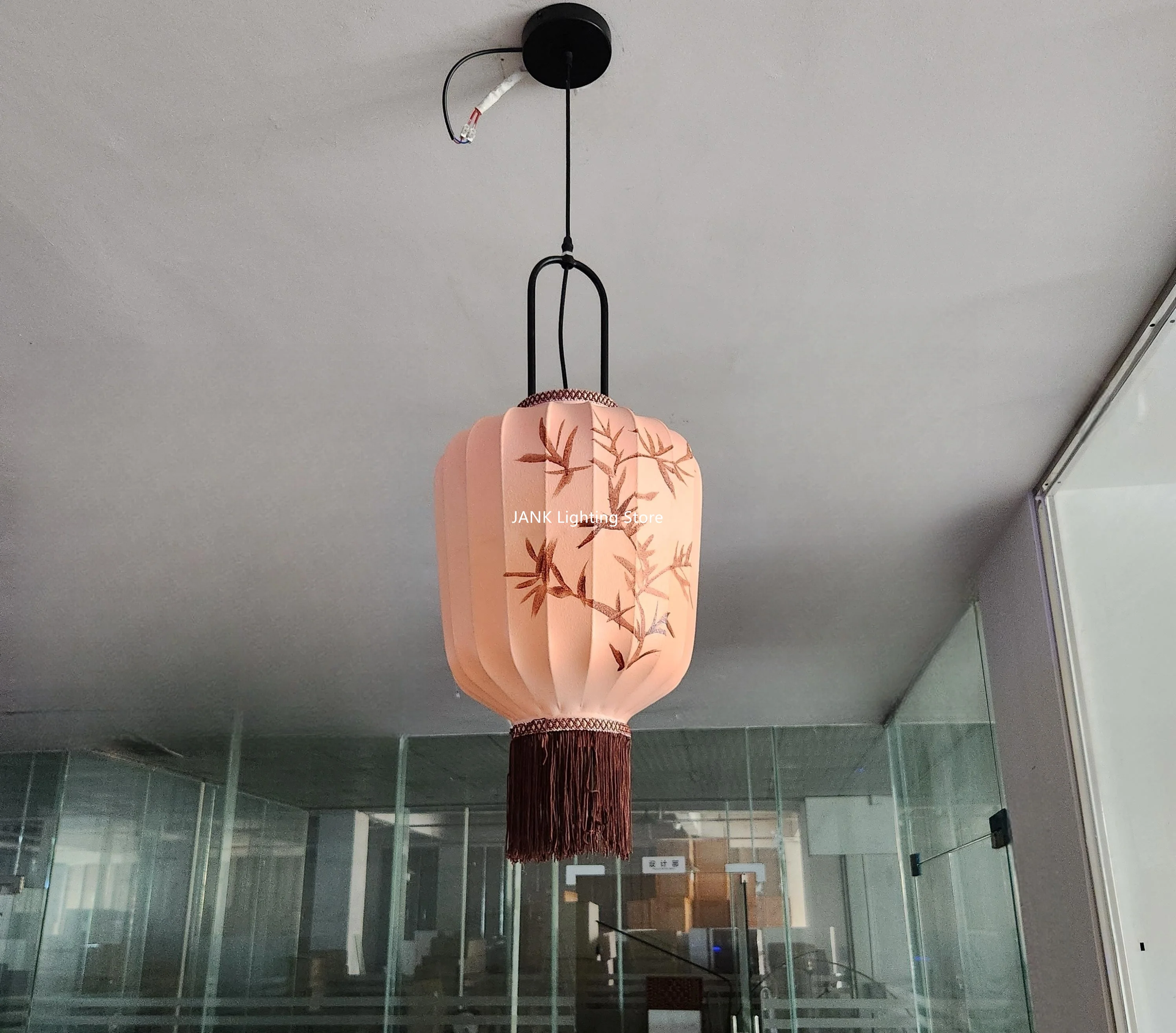 Traditionelle Laterne Malerei Pendel leuchte hand gefertigten Stoff Lampen schirm chinesische Laterne Hotel Bambus Dekor Restaurant Beleuchtung – Detail 11